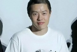 央视道贺！《哪吒2》创新高，但饺子导演的成功离不开他背后女人